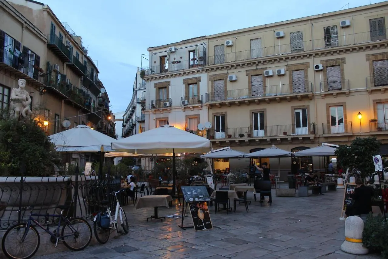 A\' Nica Room location